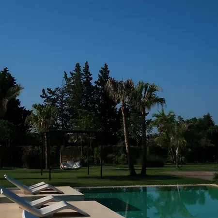 Grumolara & Couette-café 4*