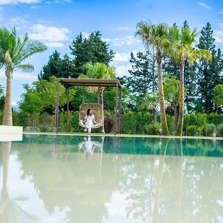 Grumolara & Couette-café 4*