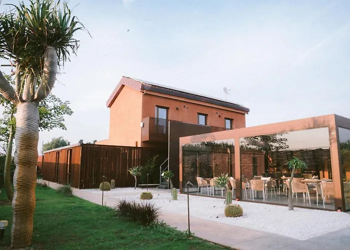 לינה וארוחת בוקר Grumolara & 4*