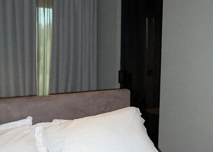 Grumolara & לינה וארוחת בוקר